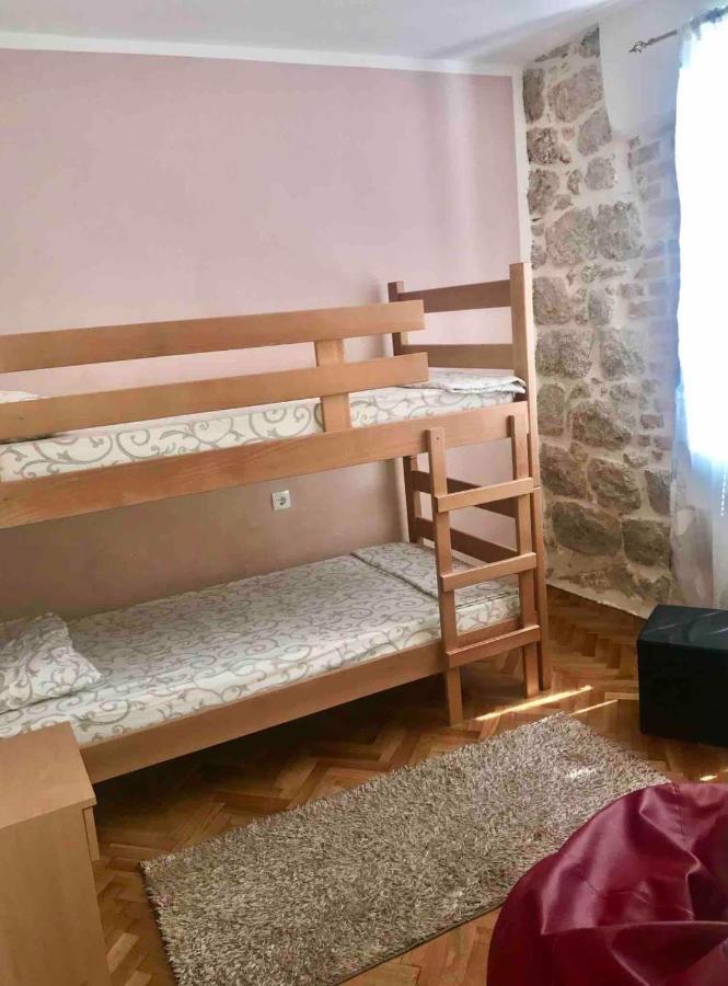 Cozy Little House Kotor Apartamento Exterior foto