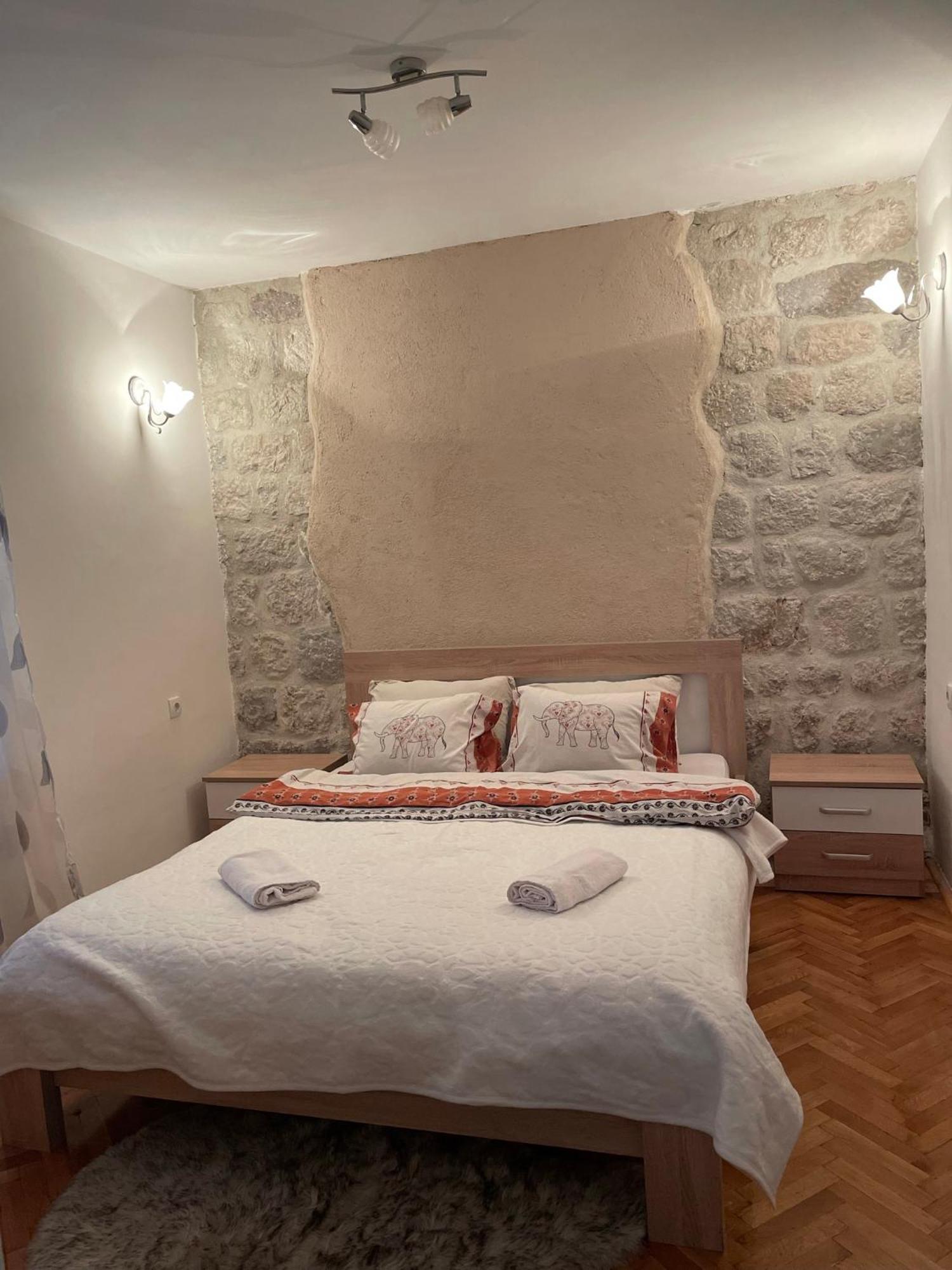 Cozy Little House Kotor Apartamento Exterior foto